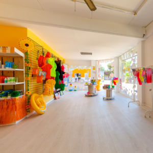 Mario Park. Tienda